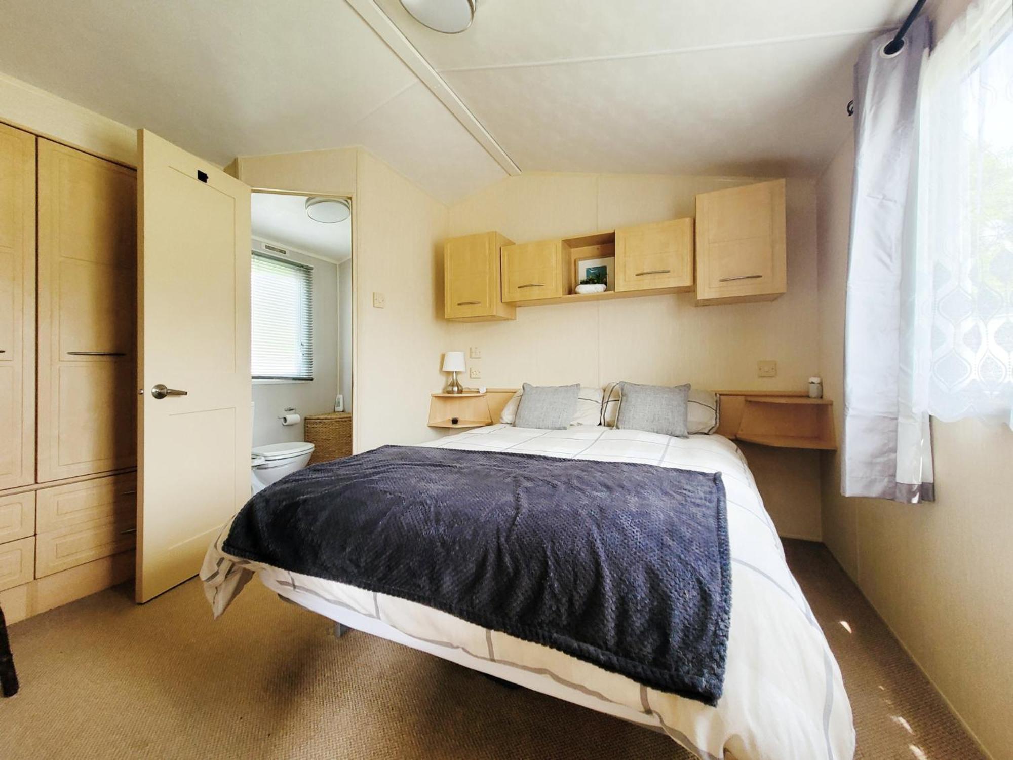 סירנססטר Lakeside Cotswold Holiday Home מראה חיצוני תמונה